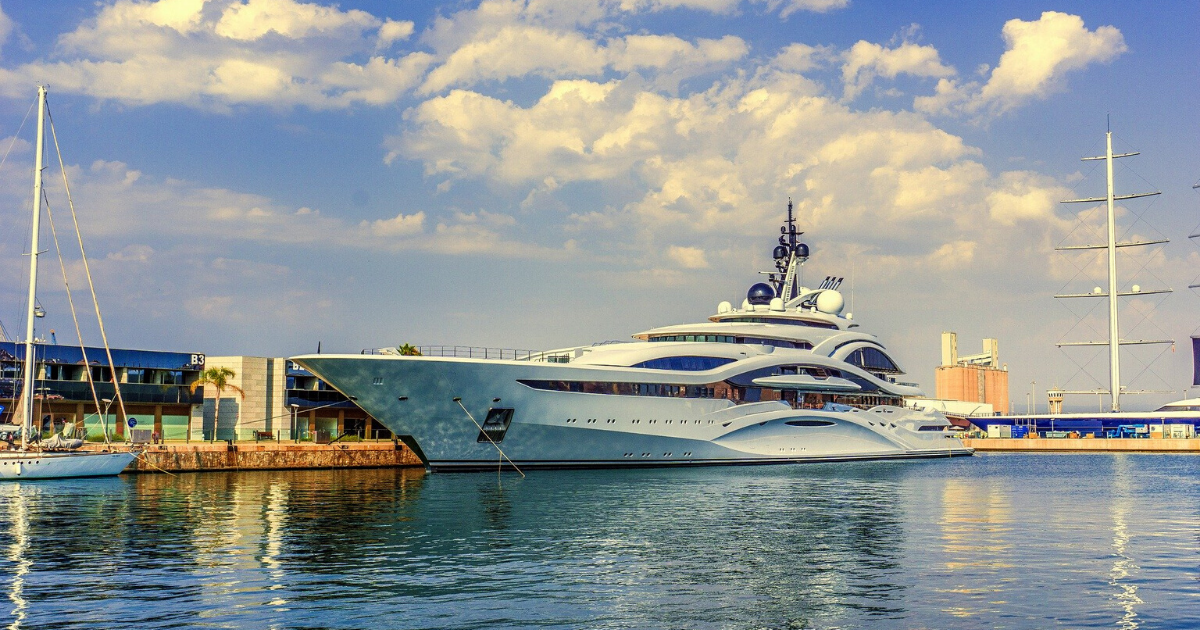 Yacht 2 Pixabay 1200x630